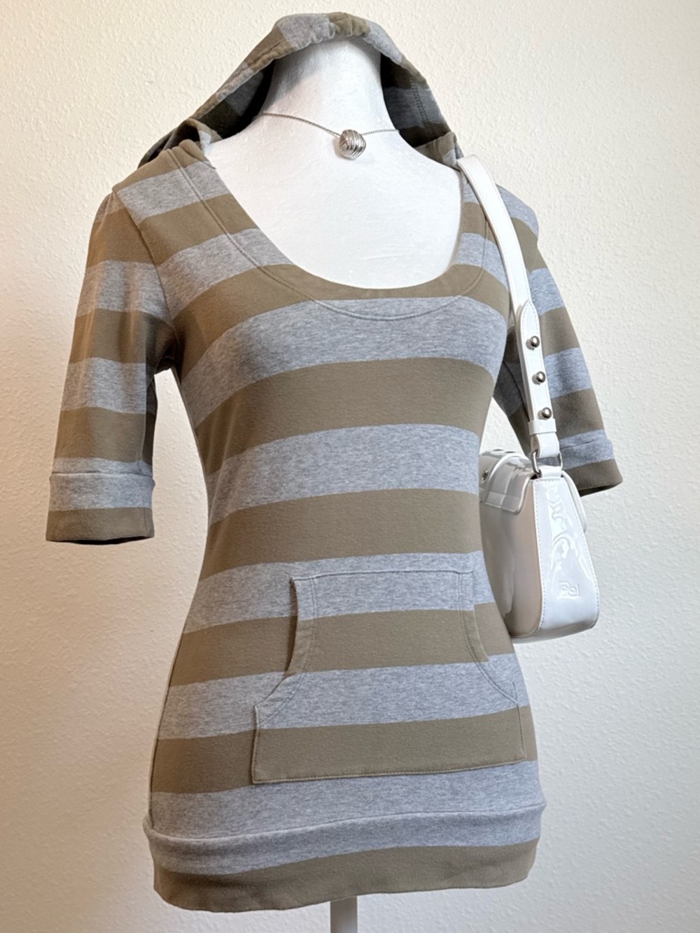 Y2K Old Navy Scoop Neck Hooded Top Downtown Grunge Indie 2000s - Picture 2 of 8